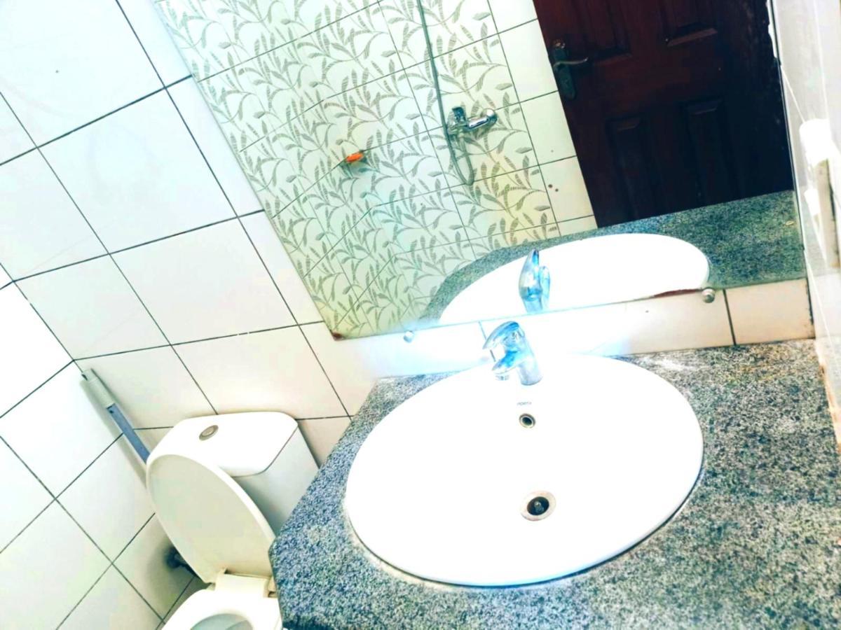 רוואלפינדי Crystal Comfort Studio מראה חיצוני תמונה